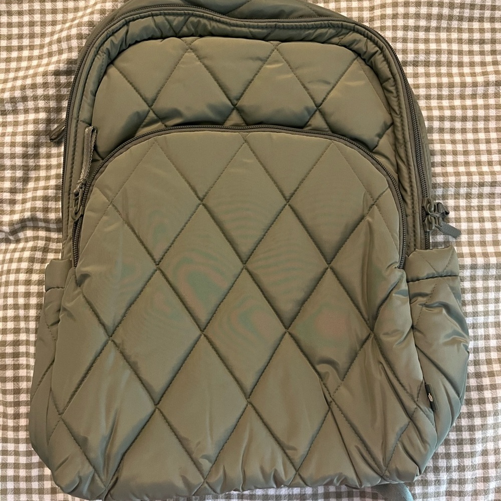 Vera Bradley outlet essentials large backpack